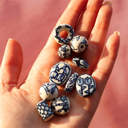 Inspirational Sets Create trendy jewellery with ceramic beads